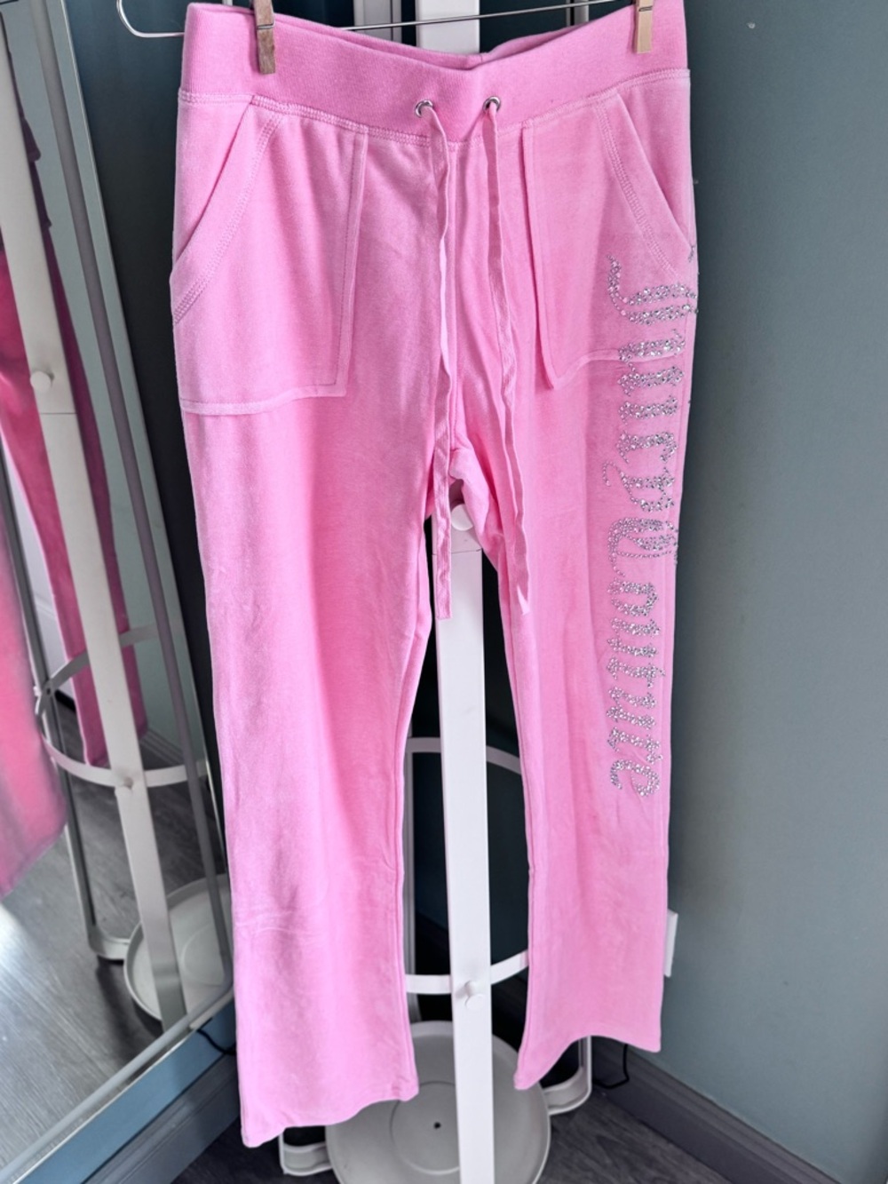 SOLD❣️NWT Juicy Couture Pink Velour Tracksuit Set Y2K Rhinestone S - Picture 7 of 10